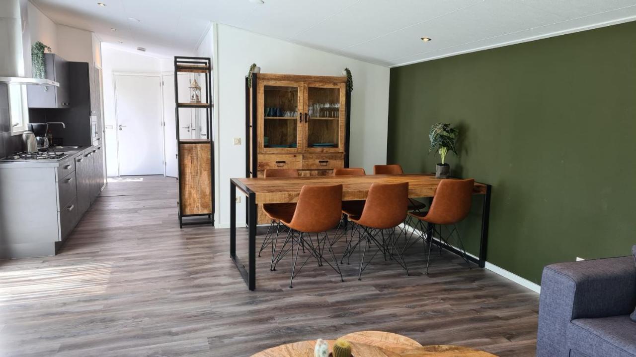 De4Seizoentjes Hotel Schoonebeek Bagian luar foto